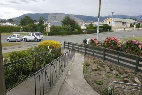 Photo of property in 12a Cameron Street, Waimate, 7924