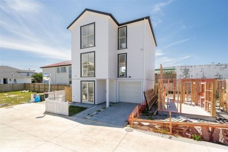 Photo of property in 9 Nephrite Lane, Henderson, Auckland, 0610