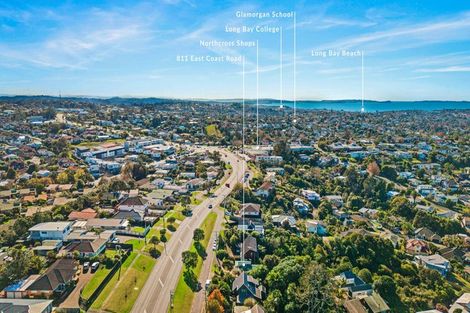 Photo of property in 811 East Coast Road, Northcross, Auckland, 0630