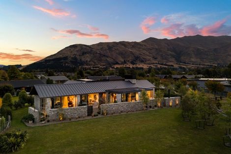 Photo of property in 24 Mountain View Drive, Wanaka, 9382