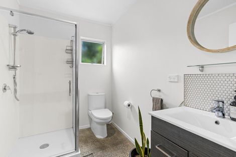 Photo of property in 48 Harbour View Road, Point Wells, Warkworth, 0986