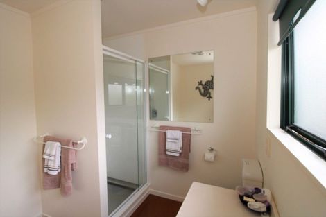 Photo of property in 220 Matarangi Drive, Matarangi, Whitianga, 3592