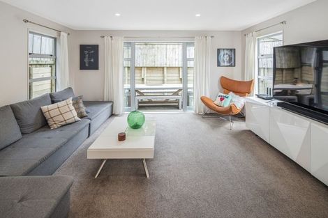 Photo of property in 46 Erlestoke Crescent, Churton Park, Wellington, 6037