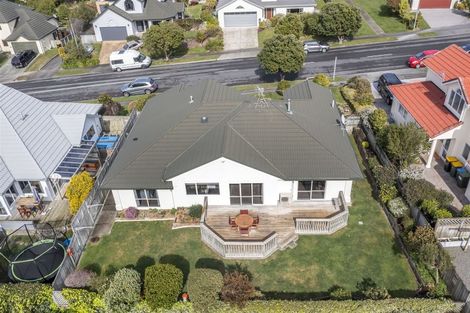 Photo of property in 53 Joseph Banks Drive, Whitby, Porirua, 5024