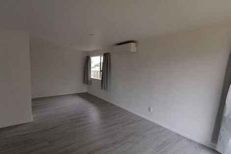 Photo of property in 2/7 Ririno Place, Manurewa, Auckland, 2102