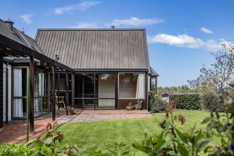 Photo of property in 12 Bankview Place, Amberley, 7410