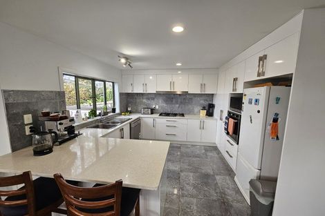Photo of property in 24 Carillon Place, Massey, Auckland, 0614