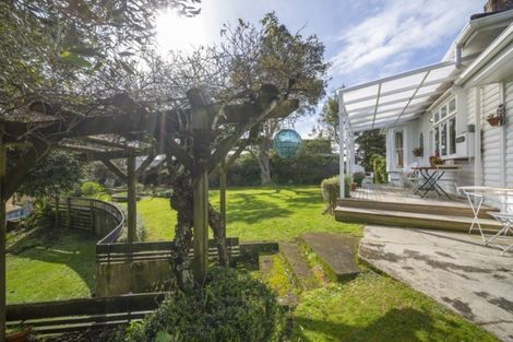 Photo of property in 88a Carrington Street, Lower Vogeltown, New Plymouth, 4310