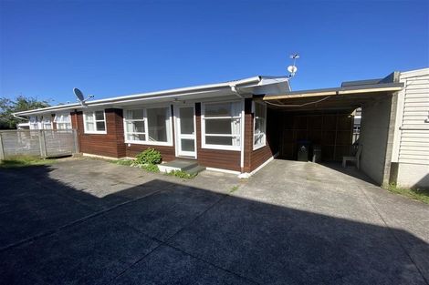Photo of property in 2/411 Mount Albert Road, Mount Roskill, Auckland, 1041