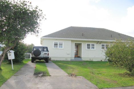 Photo of property in 10-11 Taylor Avenue, Feilding, 4702