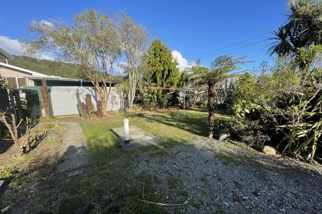 Photo of property in 17 Stewart Street, Waimangaroa, Westport, 7891