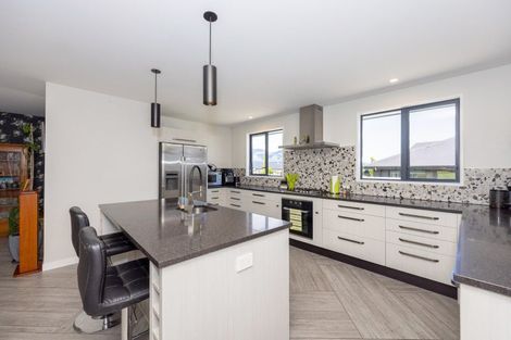 Photo of property in 11 Teal Place, Lake Hawea, Wanaka, 9382