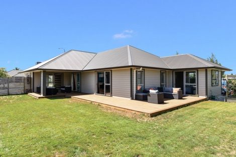 Photo of property in 13 Isobel Hodgson Drive, Cambridge, 3434