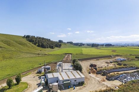 Photo of property in 1968 Kimbolton Road, Kiwitea, Feilding, 4777