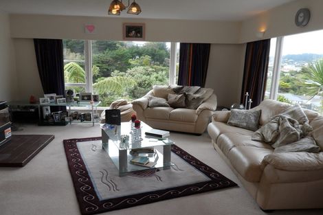 Photo of property in 6 Canterbury Street, Karori, Wellington, 6012