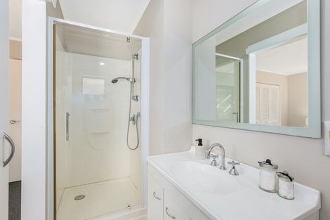 Photo of property in 25 Longitude Place, Whitby, Porirua, 5024