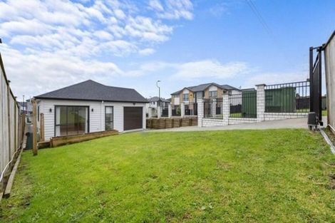Photo of property in 57 Drumbuoy Drive, Flat Bush, Auckland, 2019