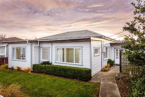 Photo of property in 12 Rhodes Street, Waimate, 7924