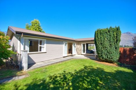 Photo of property in 87 Frankton Road, Queenstown, 9300