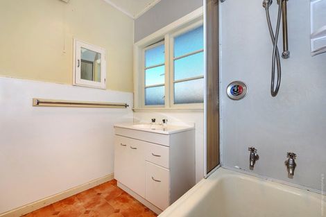 Photo of property in 304 Wairakei Road, Bryndwr, Christchurch, 8053