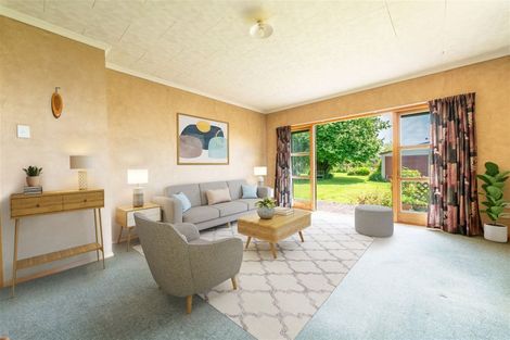 Photo of property in 58 Timaru Road, Waimate, 7924