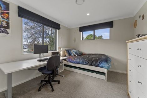 Photo of property in 37b Tiromoana Road, Raumati South, Paraparaumu, 5032