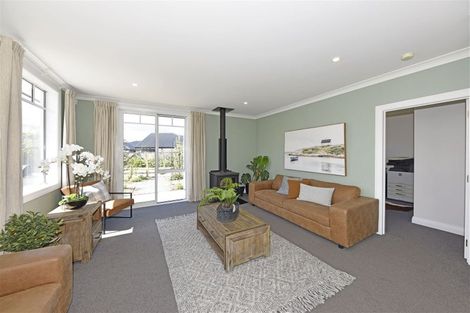 Photo of property in 37 Elba Crescent, Halswell, Christchurch, 8025