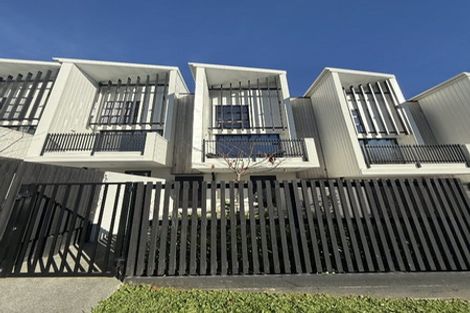 Photo of property in 5/5 Dellwood Avenue, Henderson, Auckland, 0612