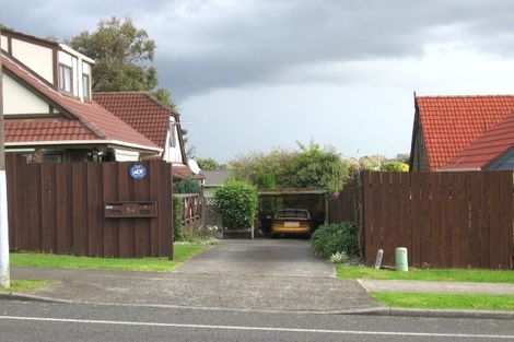 Photo of property in 2/56 Cherry Road, Bucklands Beach, Auckland, 2014