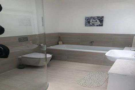 Photo of property in 2c The Terrace, Takapuna, Auckland, 0622