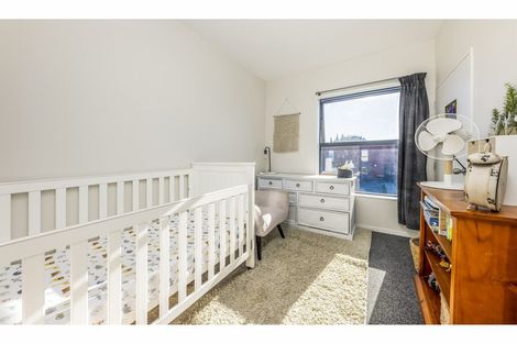 Photo of property in 1 Te Aparangi Road, Papakura, 2110