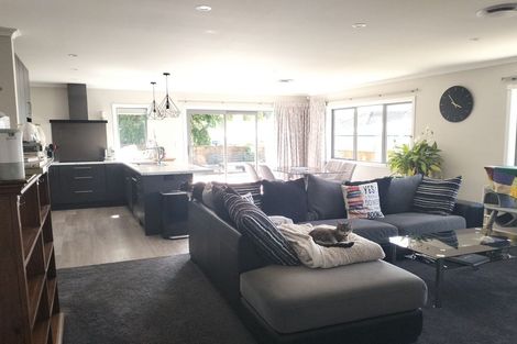 Photo of property in 4a Davis Grove, Wainuiomata, Lower Hutt, 5014