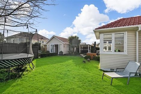 Photo of property in 41 Aliford Avenue, One Tree Hill, Auckland, 1061