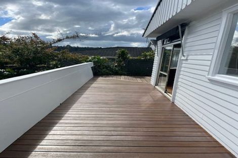 Photo of property in 1/27 Gazelle Avenue, Beach Haven, Auckland, 0626