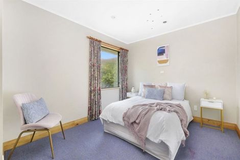 Photo of property in 36 Orlando Crescent, Waimairi Beach, Christchurch, 8083