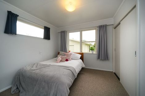 Photo of property in 6 Karamea Crescent, Kelvin Grove, Palmerston North, 4414