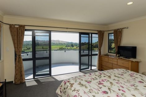 Photo of property in 40 Wheatley Road, Waiohiki, Napier, 4183