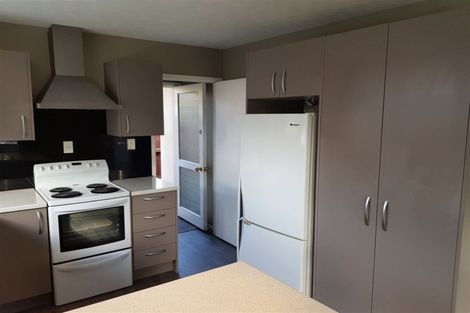 Photo of property in 2/12 Glenbyre Place, Bromley, Christchurch, 8062