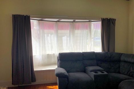 Photo of property in 14 Panorama Road, Mount Wellington, Auckland, 1060