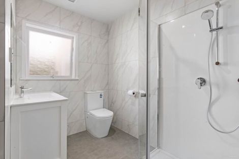 Photo of property in 5 Tiber Road, Forrest Hill, Auckland, 0620