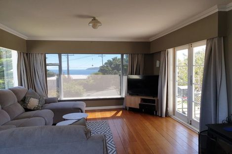 Photo of property in 12 Herewini Street, Titahi Bay, Porirua, 5022