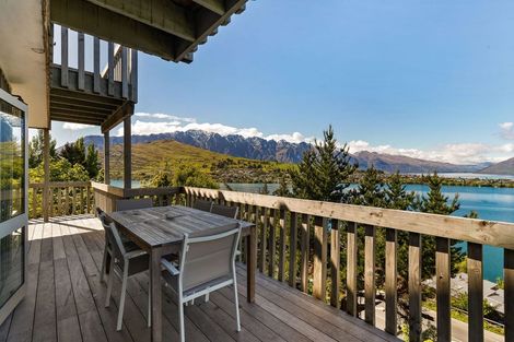 Photo of property in 13b Maxwell Place, Queenstown, 9300