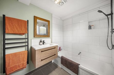 Photo of property in 30b Taipari Avenue, Raglan, 3225