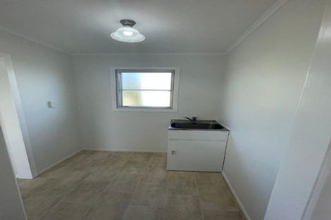 Photo of property in 8 Wyman Place, Pakuranga Heights, Auckland, 2010