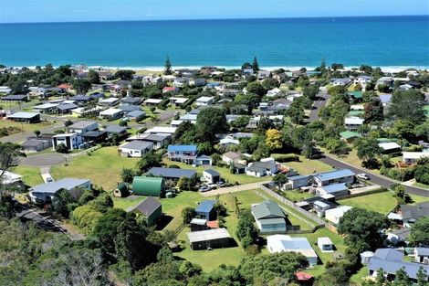 Photo of property in 24 Mako Avenue, Whiritoa, Whangamata, 3691