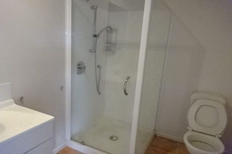 Photo of property in Santa Rosa, 2/340 Gulf Harbour Drive, Gulf Harbour, Whangaparaoa, 0930