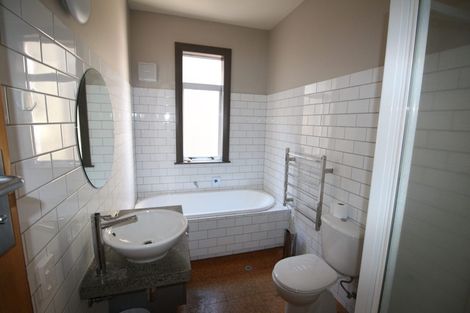 Photo of property in 98 Riddiford Street, Newtown, Wellington, 6021