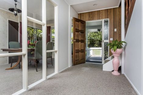 Photo of property in 103 Becroft Drive, Forrest Hill, Auckland, 0620