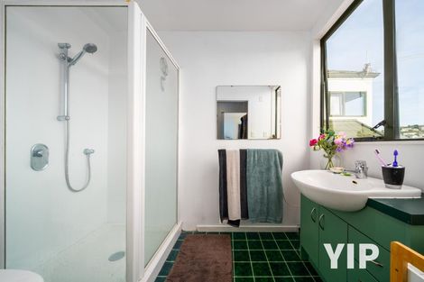 Photo of property in 19b Pelorous Street, Paparangi, Wellington, 6037