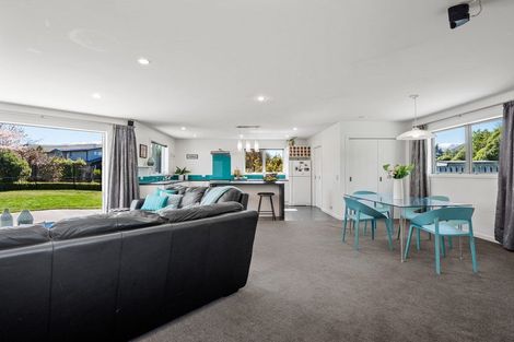 Photo of property in 8 Widgeon Place, Lake Hayes, Queenstown, 9304